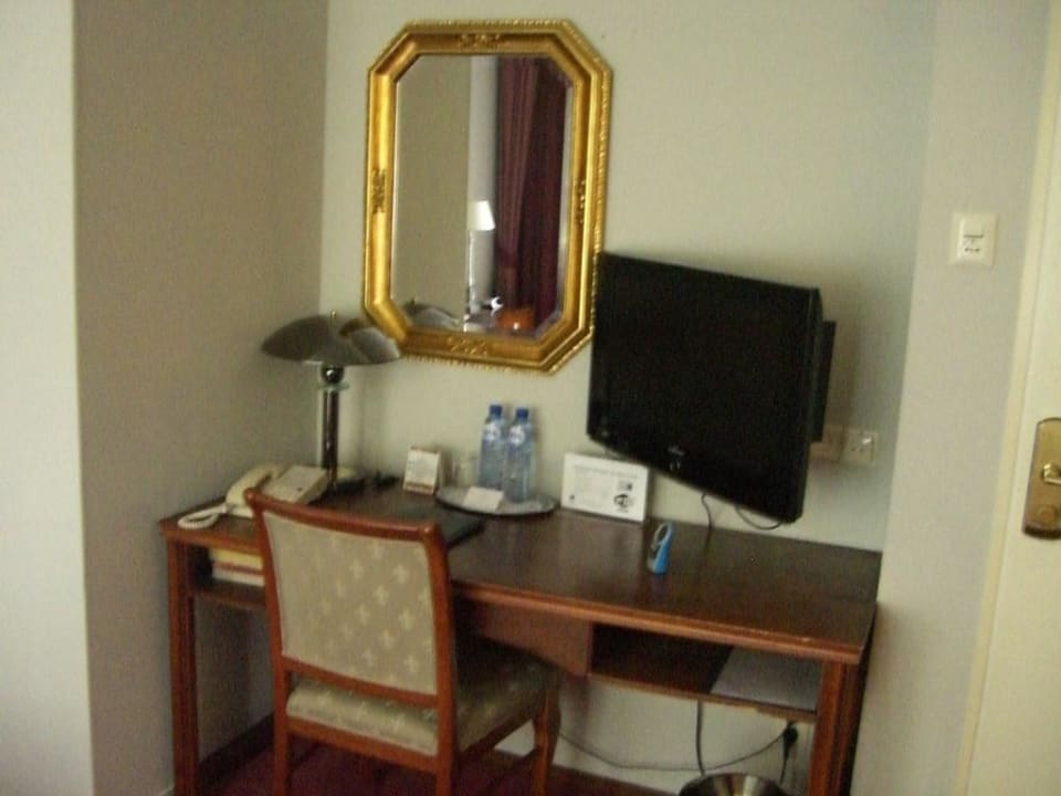 Schreibtisch  Hotel Apollofirst