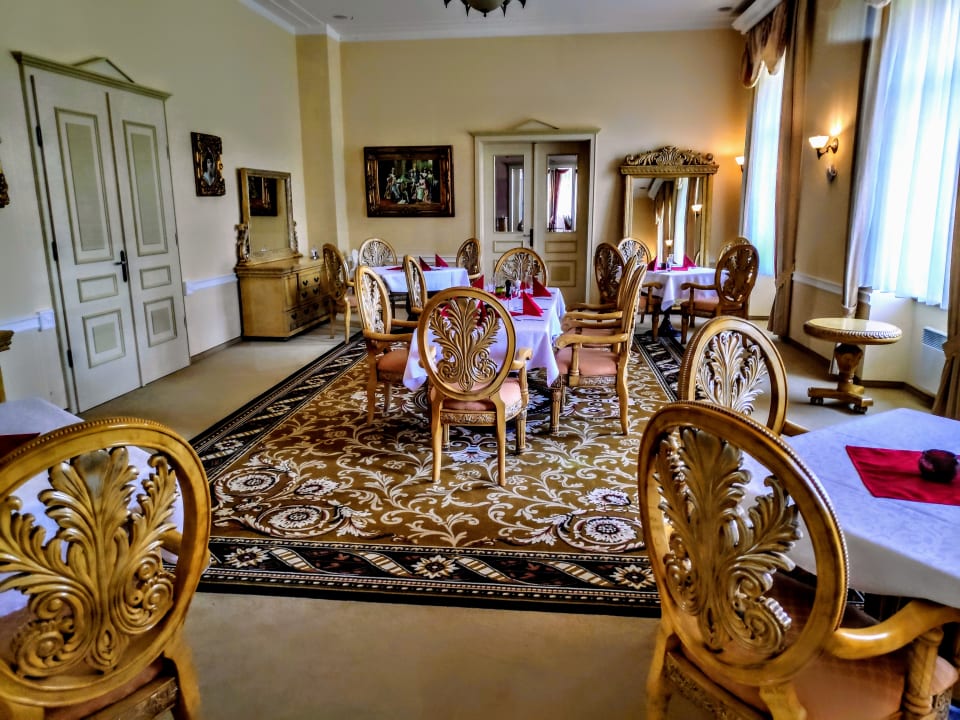 Gastro Zámek Kamenný dvůr