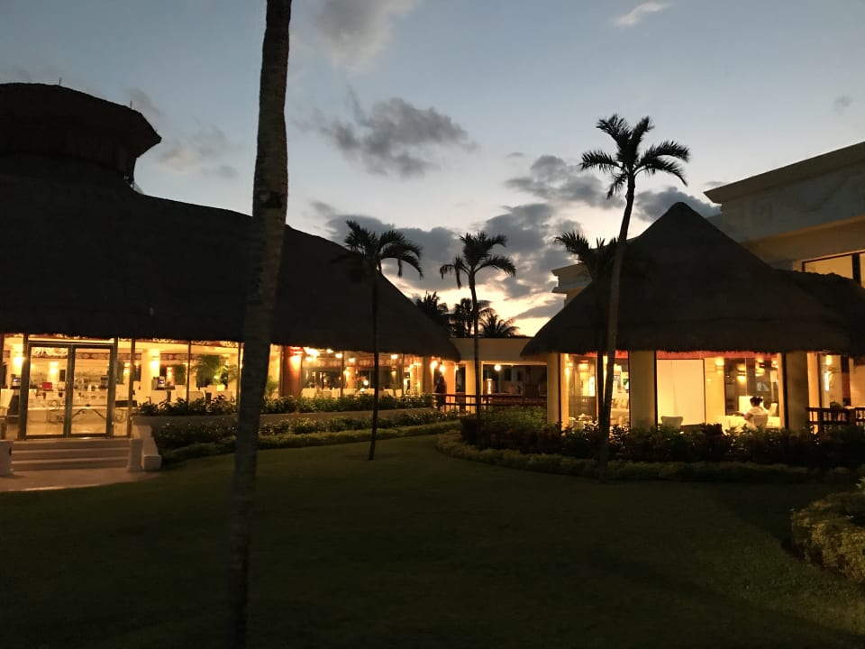 Bar Bahia Principe Grand Tulum