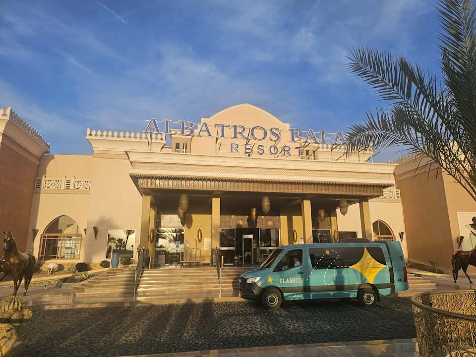 Außenansicht Pickalbatros Palace Resort