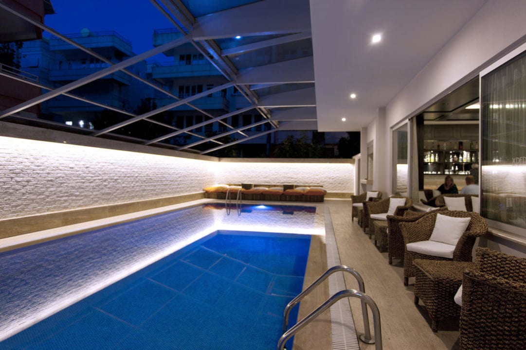 Pool Xperia Grand Bali Hotel