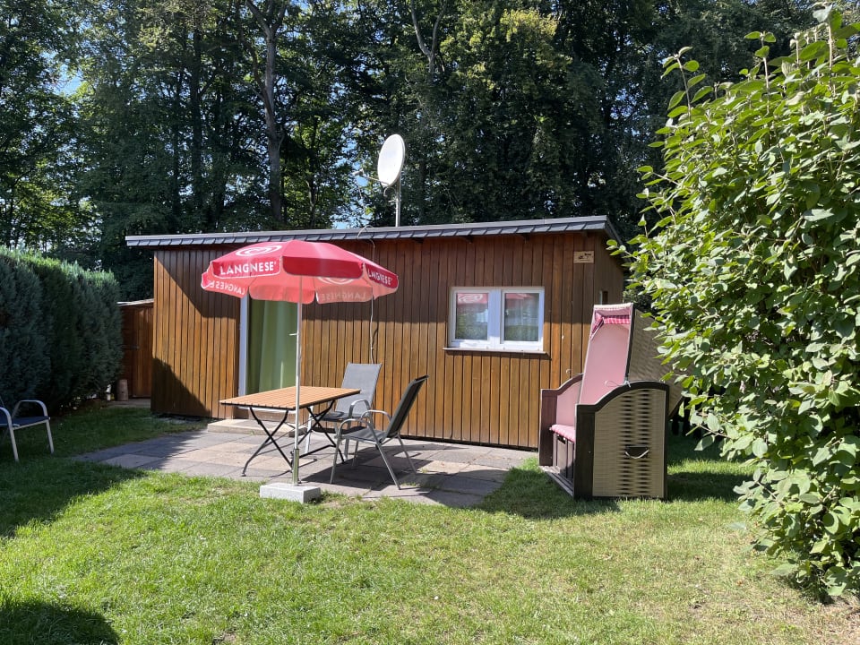 Außenansicht Feriendorf Pulvermaar