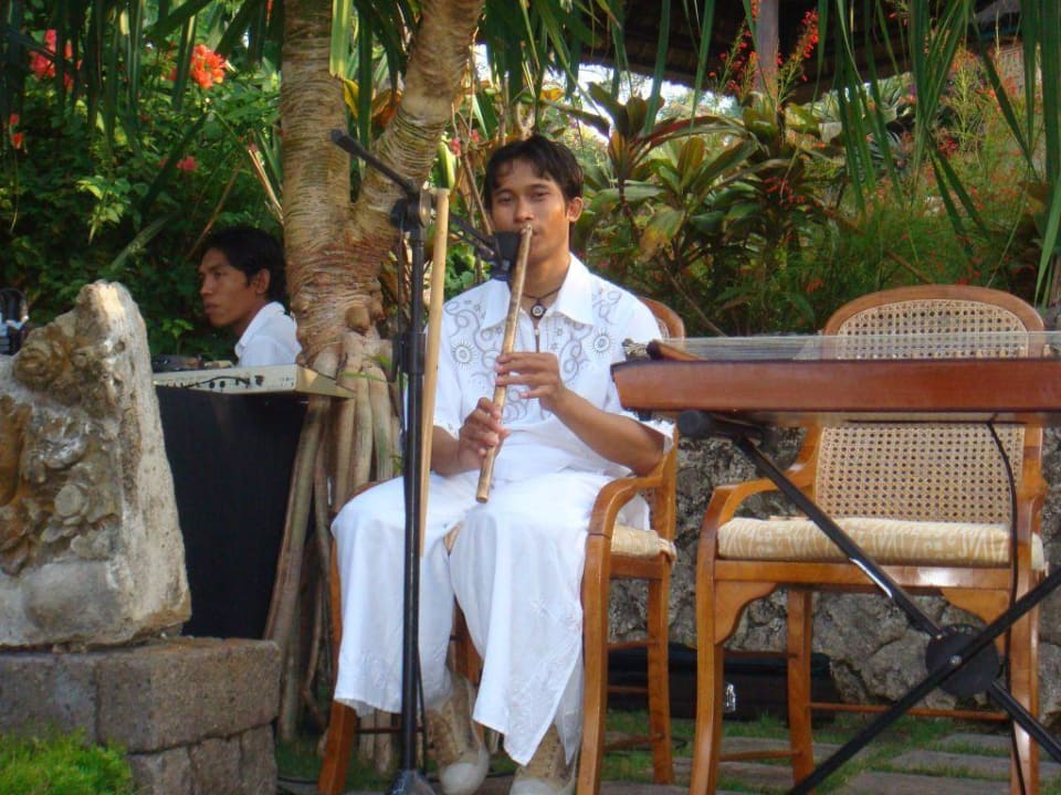 Teatimeunterhaltung Four Seasons Resort Bali at Jimbaran Bay