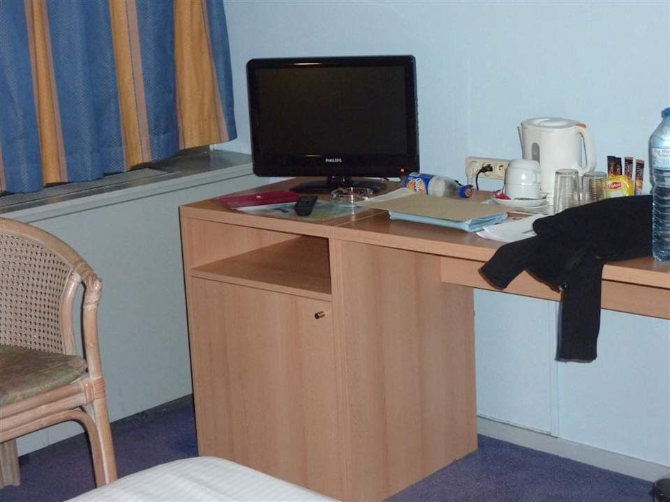 Télévision Leonardo Hotel Charleroi City Center