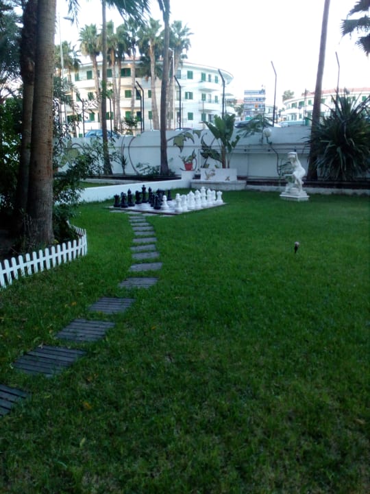 Gartenanlage Hotel Corona Blanca