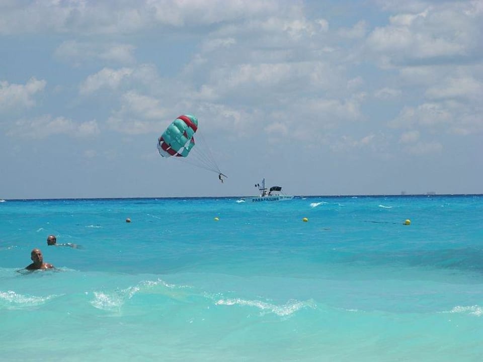 Türkisblaues Meer Hotel Riu Tequila