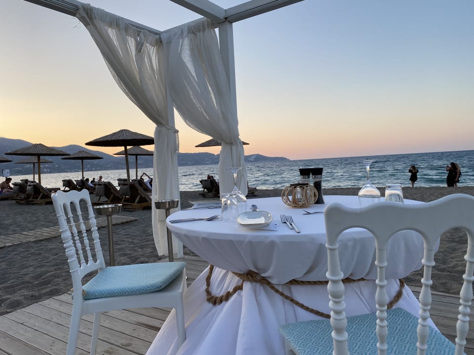 Gastro Paralos Lifestyle Beach