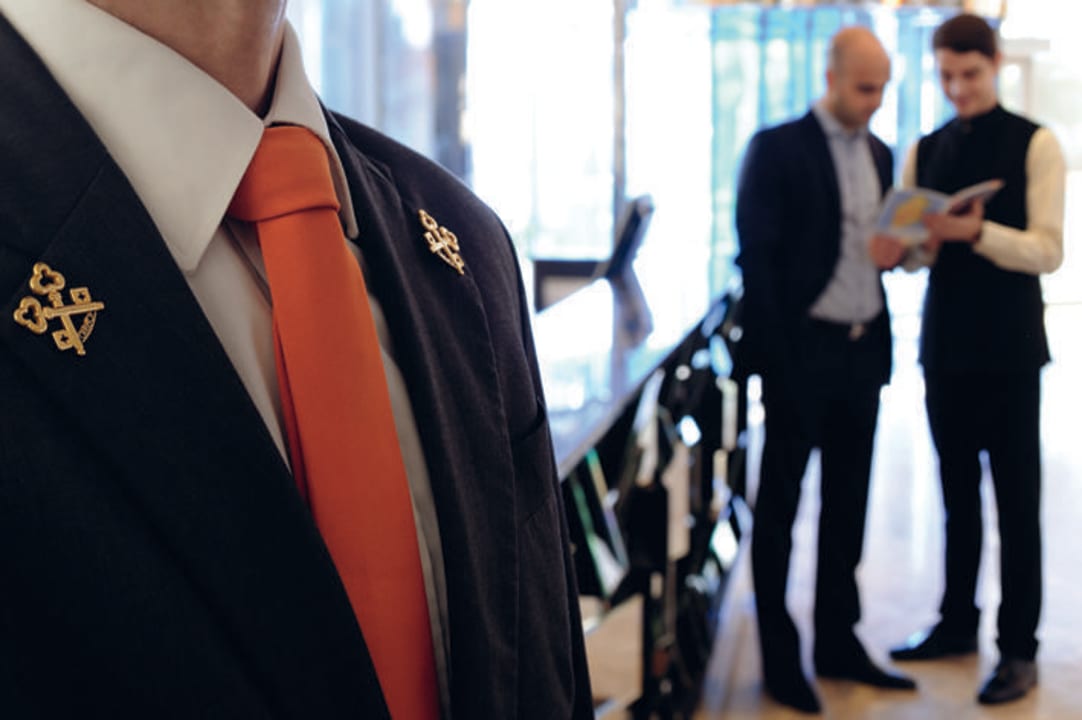 Concierge Mövenpick Hotel West Bay Doha