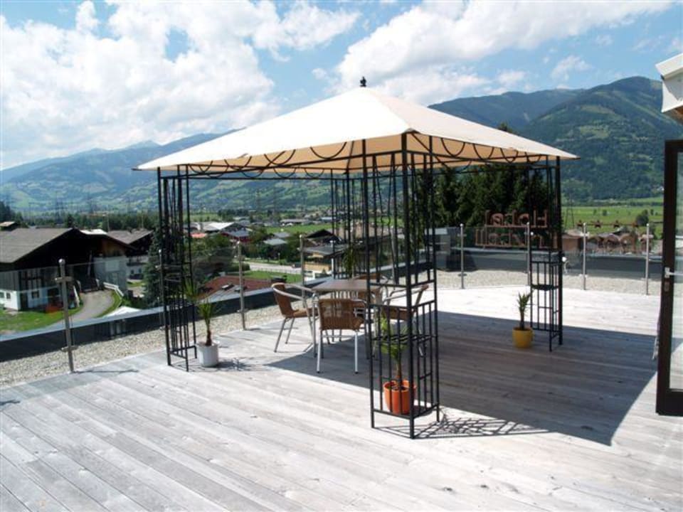 Dachterrassenaussicht Vötters Verwöhnhotel Kaprun