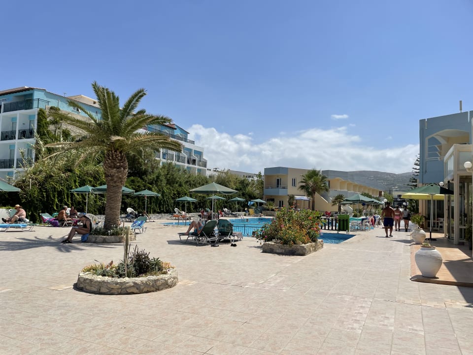 Außenansicht Hotel Kathrin Beach