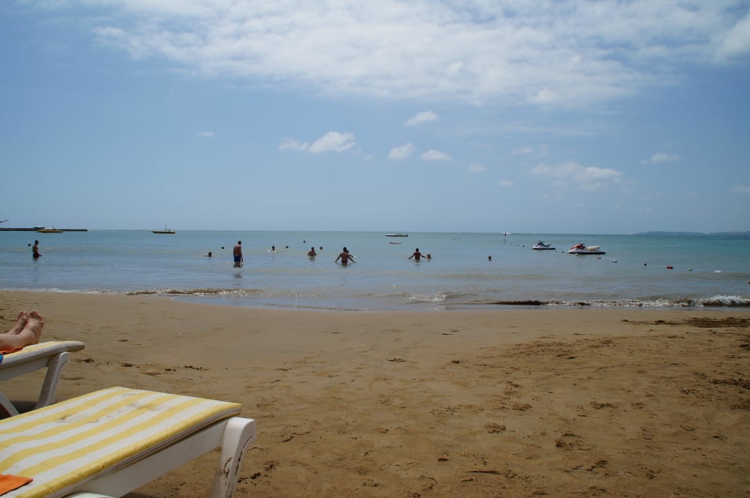 Strand Alaiye Alaiye Resort & Spa