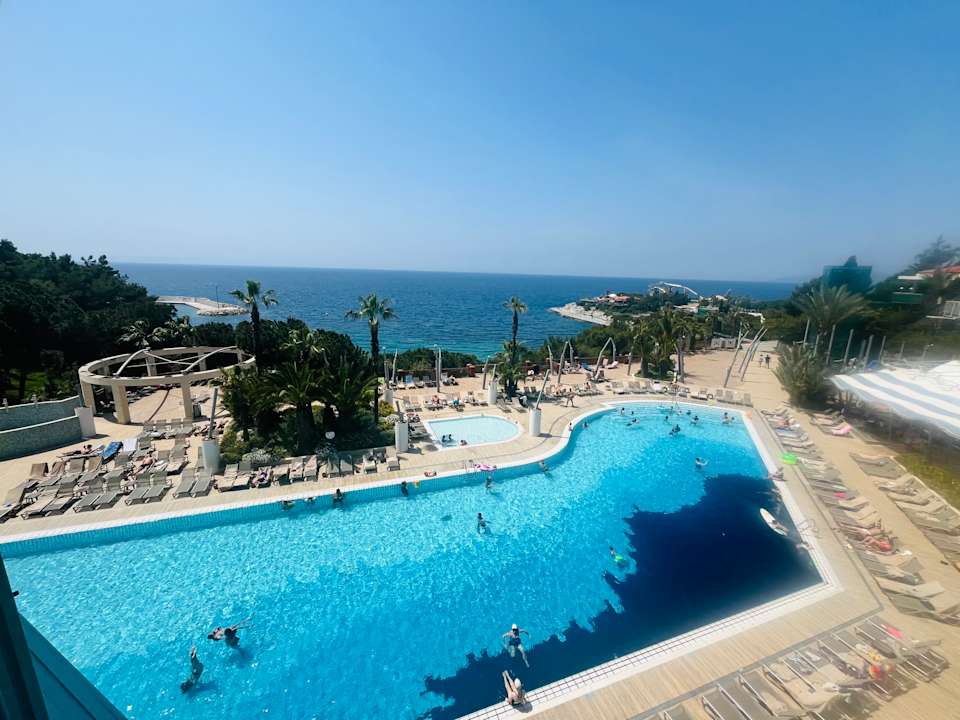 Pool Hotel Pine Bay Holiday Resort