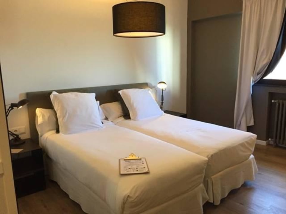 Zimmer Hotel Acta Madfor