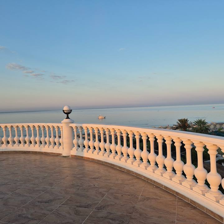 Außenansicht Starlight Resort Hotel