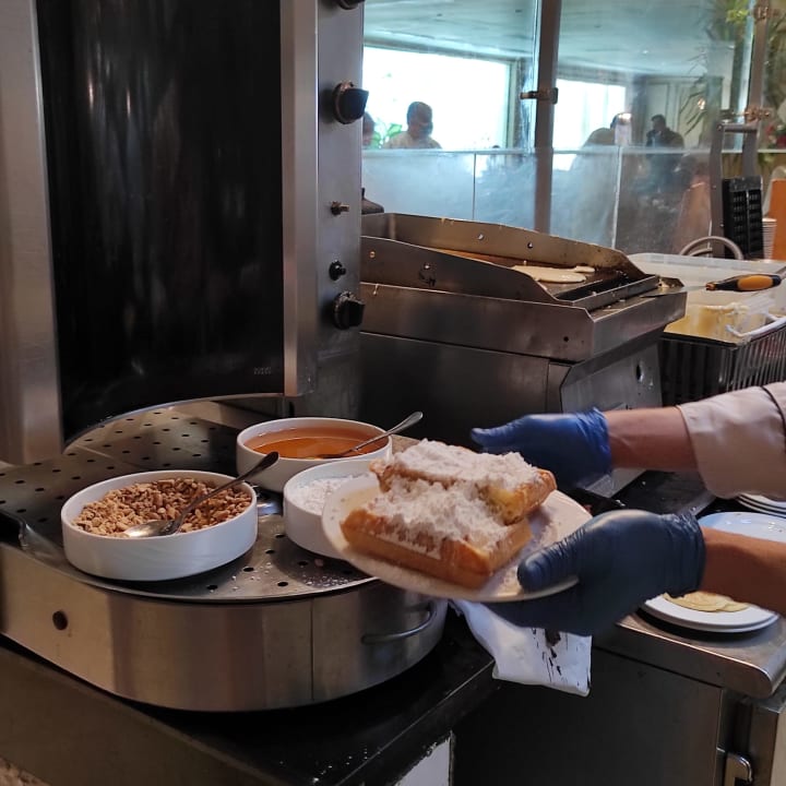 Gastro Sultan Gardens Resort