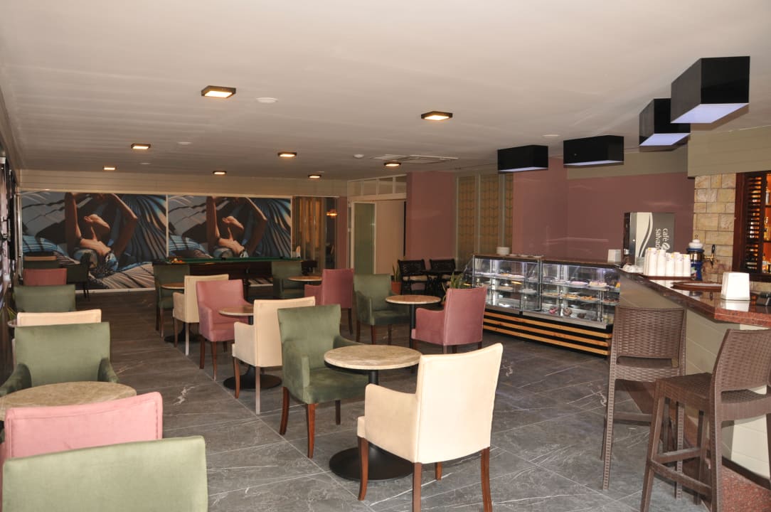 Lobby Nerton Hotel - Erwachsenenhotel ab 16 Jahren