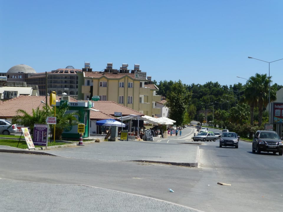 Hintergrung neues Defnem 2013 Sunrise Queen Luxury Hotel