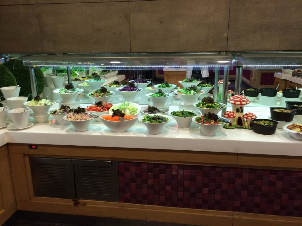 Buffet täglich was anderes Ramada Plaza by Wyndham Antalya