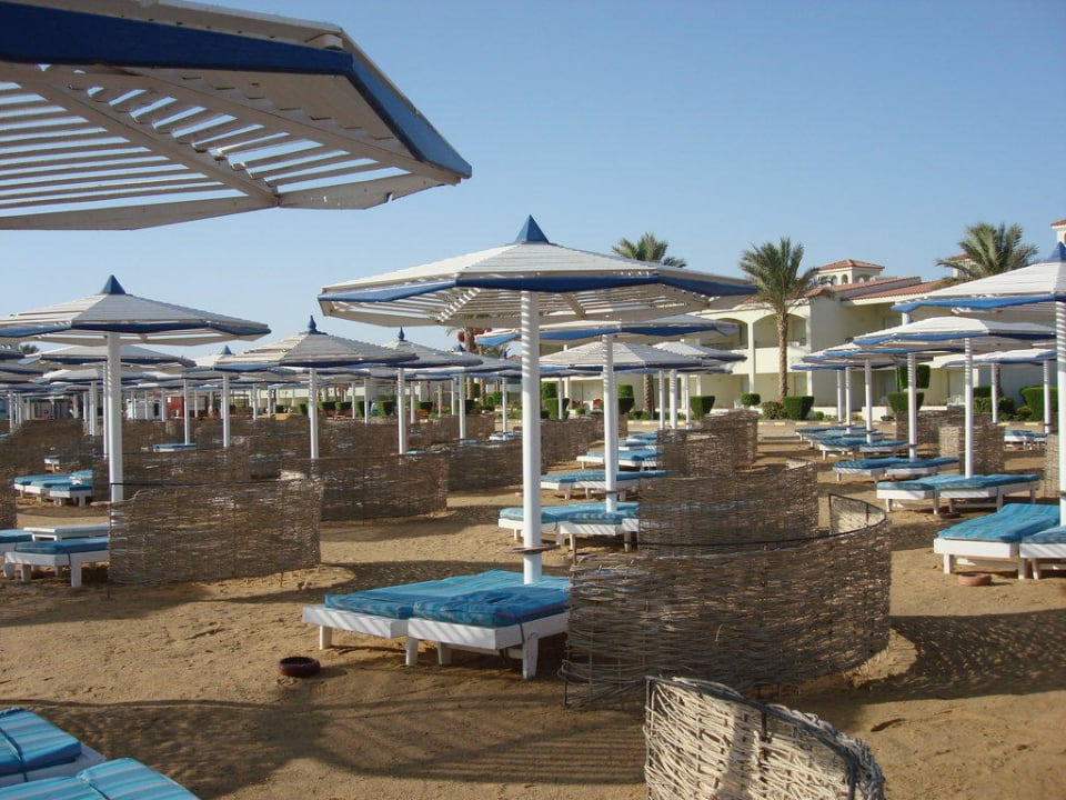 Strand am Mittag Pickalbatros Dana Beach Resort - Hurghada