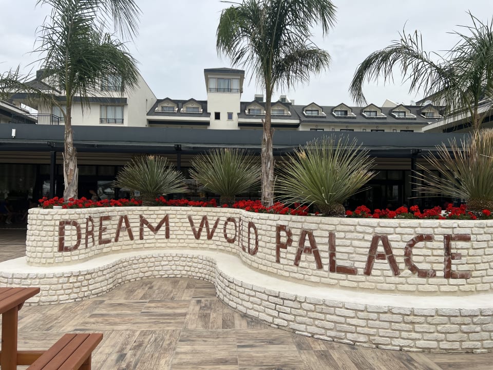 Gartenanlage Dream World Palace Hotel