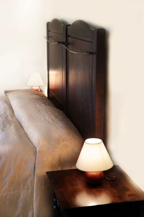 Interior Barbacan Apartments