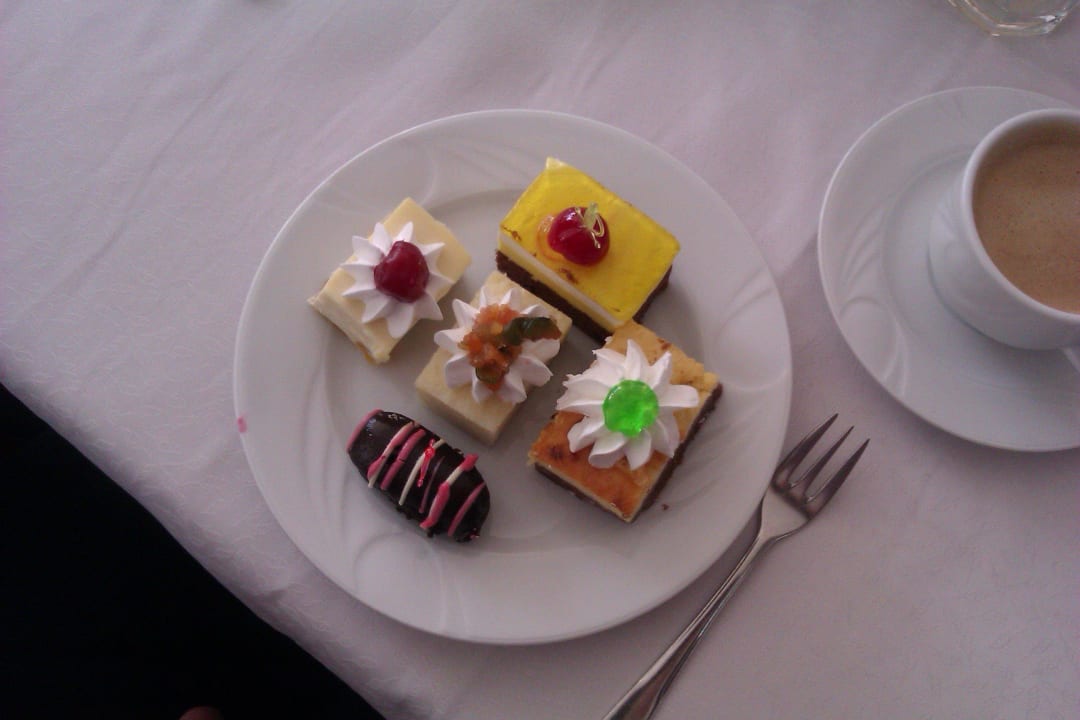 Nachtisch Hane Family Resort