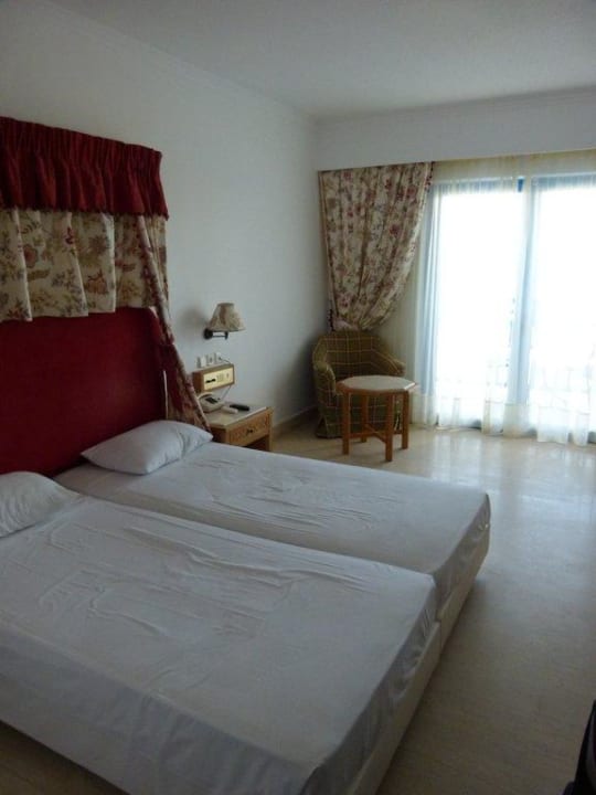 Superior Mitsis Selection Rinela