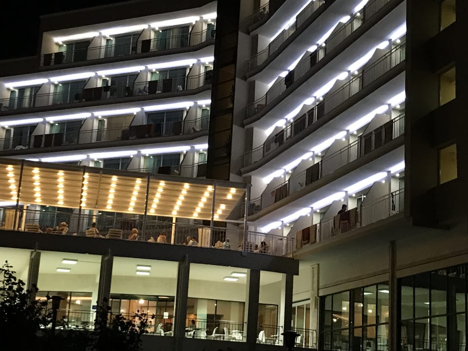 Außenansicht Hotel Bilyana Beach