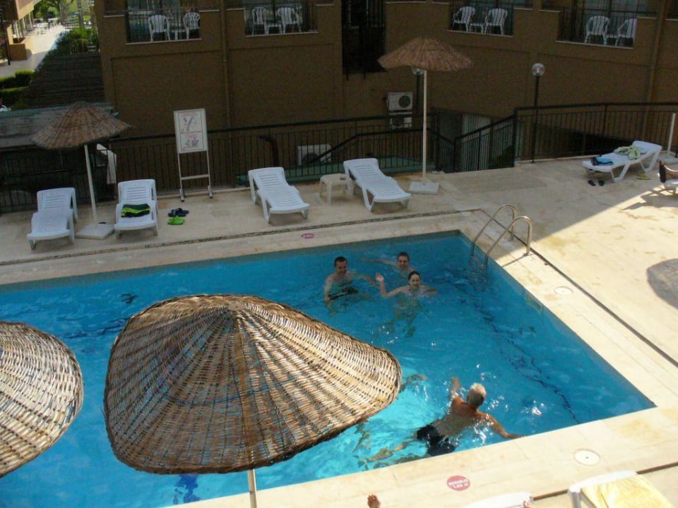 Pool Falcon Hotel