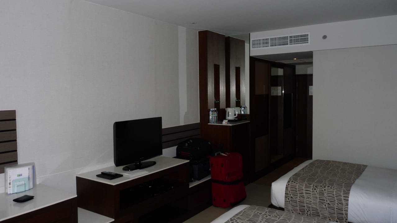 In Richtung Tür... Holiday Inn Resort Phuket