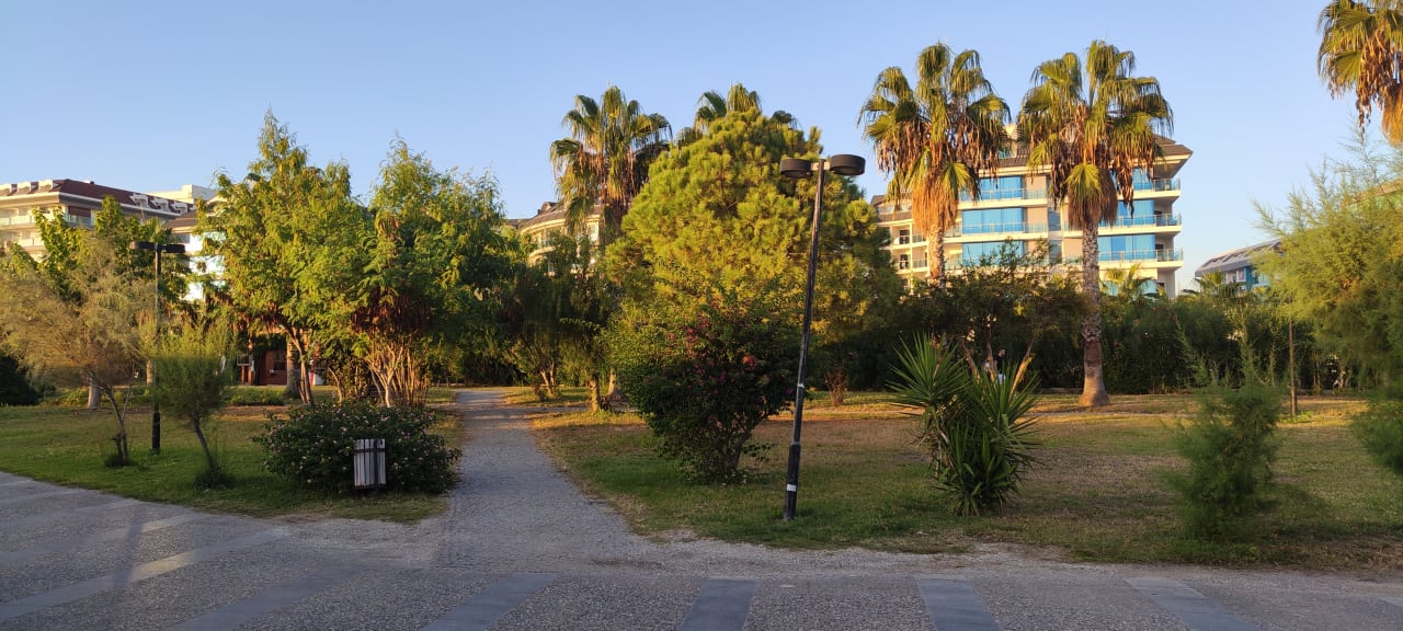 Strand Grand Seker Hotel