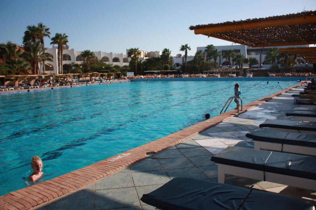 Ausblick von der Liege Arabia Azur Resort