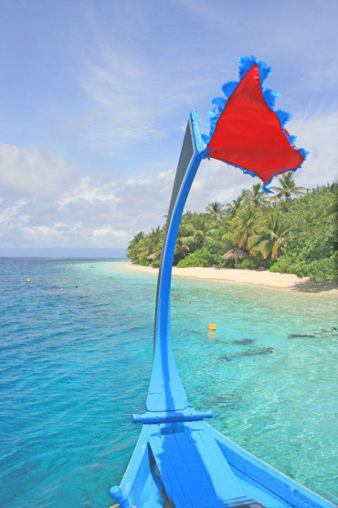 Dhoni Vilamendhoo Island Resort & Spa