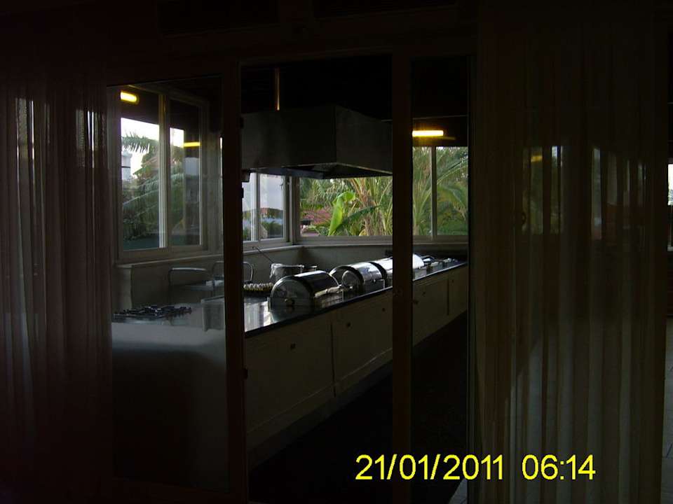 Show-Buffet Sealife Buket Resort & Beach