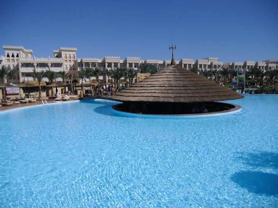 Poolbar Pickalbatros Palace Resort