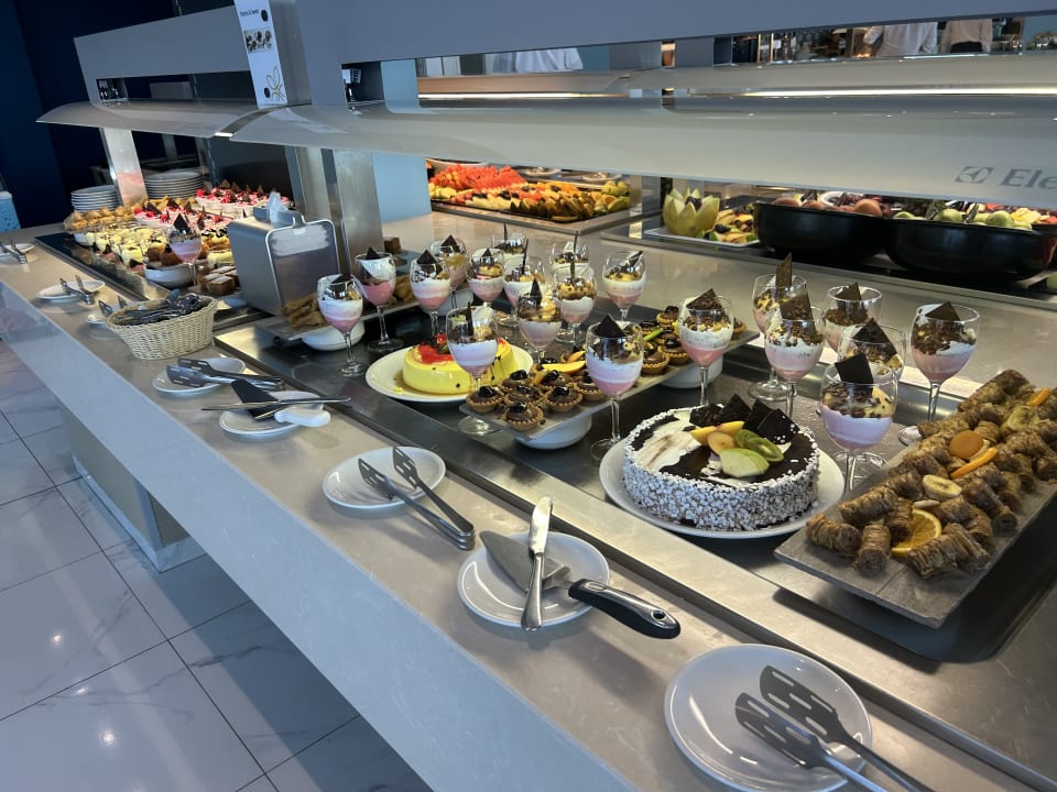 Gastro Asterias Beach Resort