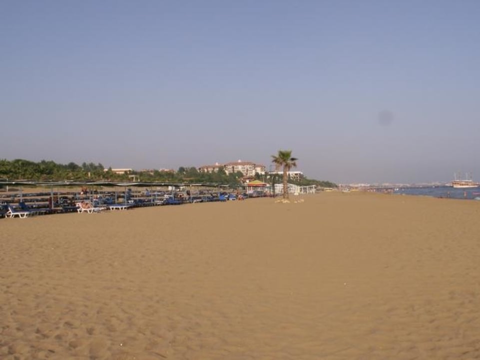 am Strand Club Grand Side