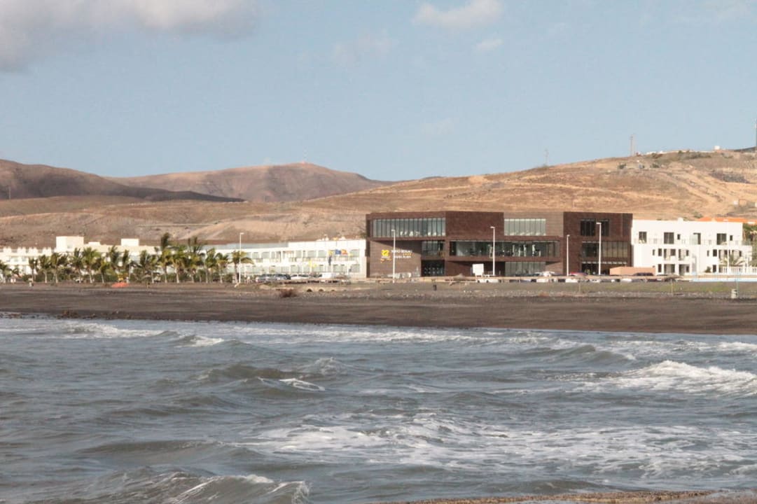 Blick von der Mole R2 Bahía Playa Design Hotel & Spa - Adults Only