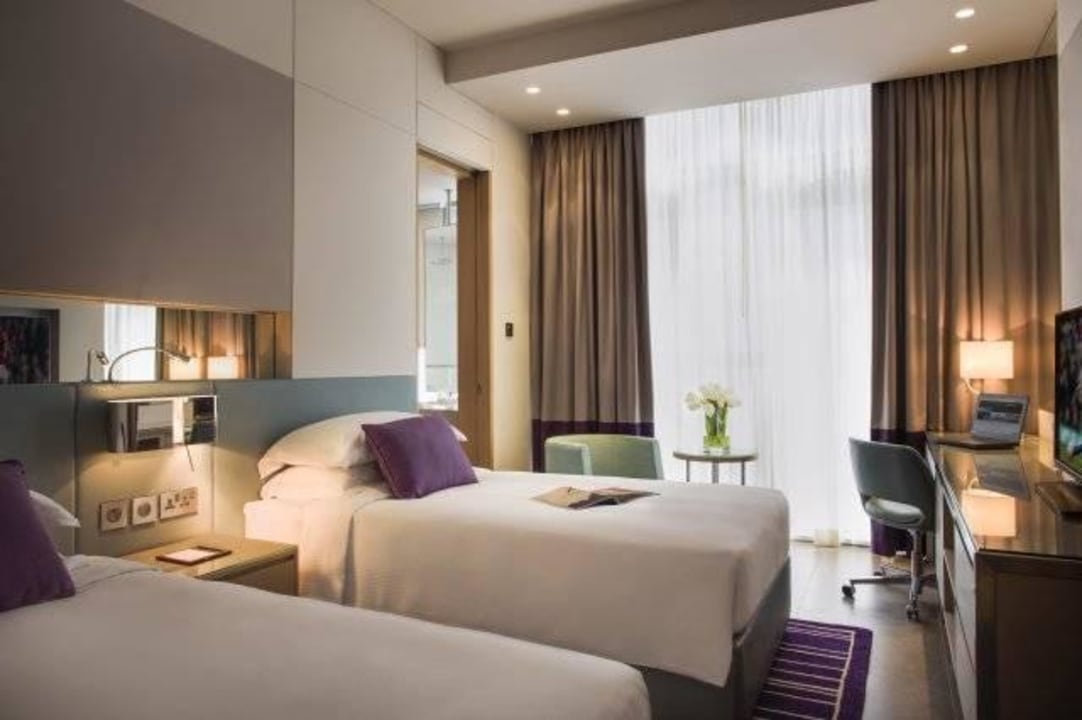 Room view Capital Centre Arjaan by Rotana