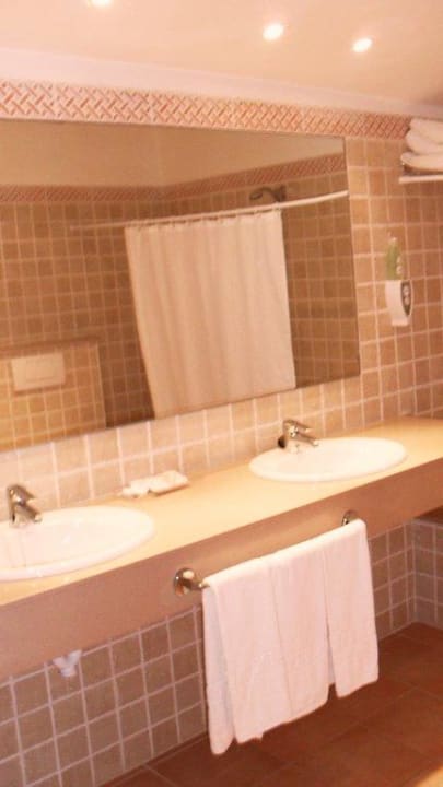 Badezimmer Grupotel Aldea Cala'n Bosch