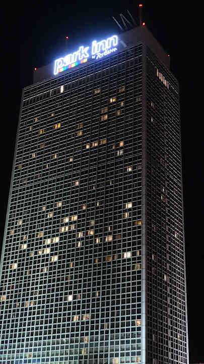 Außenansicht Park Inn by Radisson Berlin Alexanderplatz