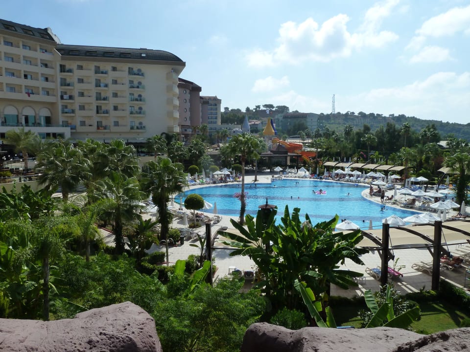 Hotelanlage von oben Saphir Resort & Spa