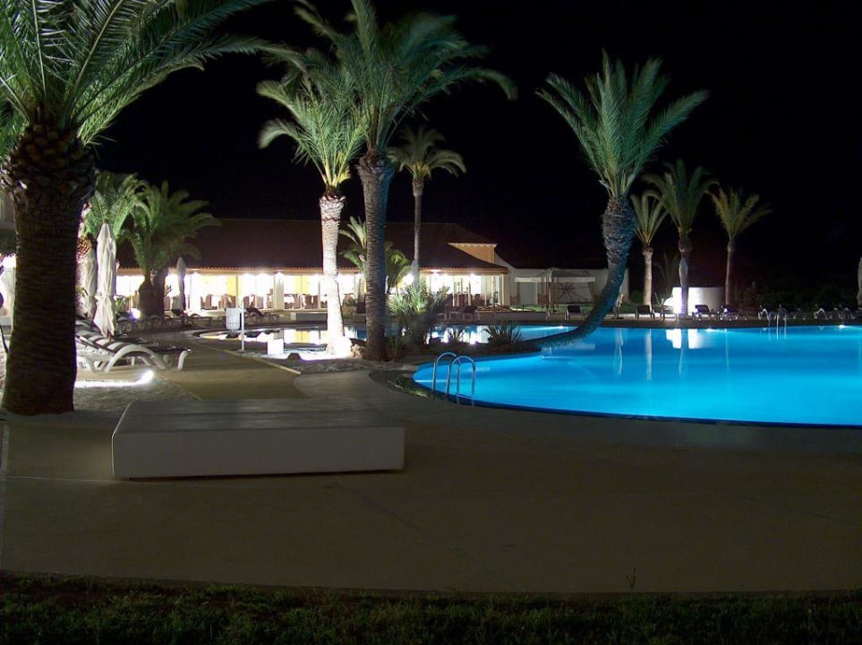 The One am Abend Destino Pacha Ibiza Resort - Adults only