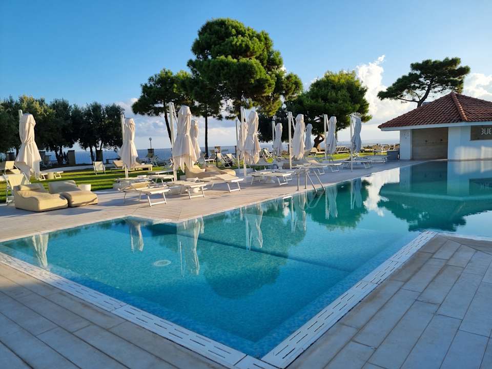 Pool TUI BLUE Tropea