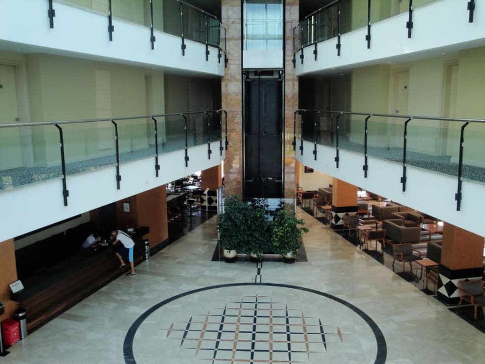 Traumhafte Lobby Hotel Novum Garden Side