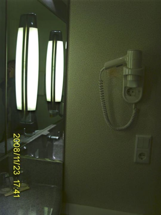 Bad - Hotel Park Inn HH Select Hotel Hamburg Nord