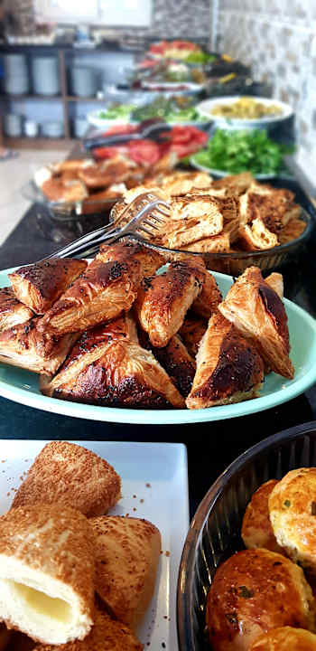 Gastro Lavin Garden Hotel