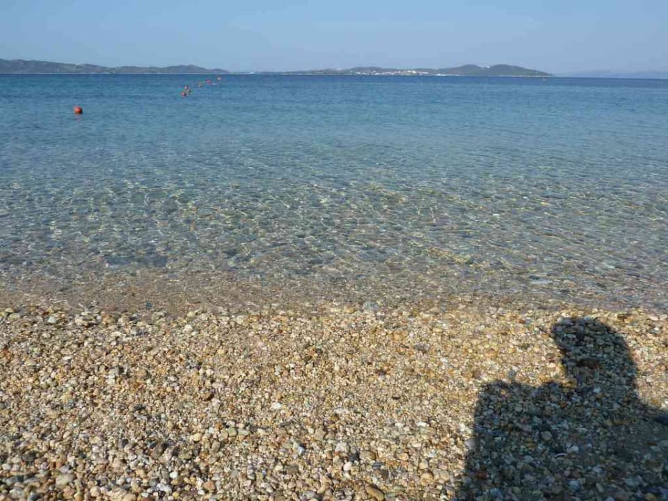 Kieselstrand Akrathos Beach Hotel