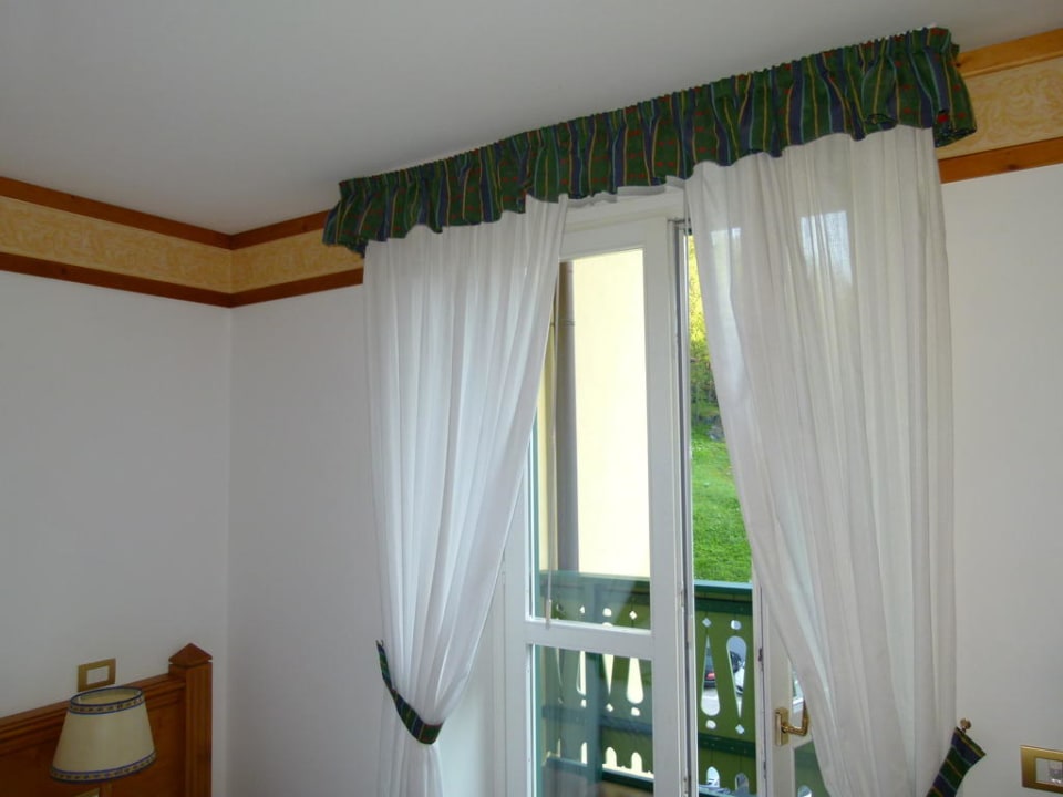 Blick auf den Balkon Grand Hotel Misurina