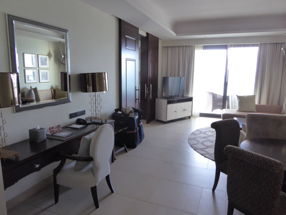 Wohnzimmer Ajman Saray, a Luxury Collection Resort